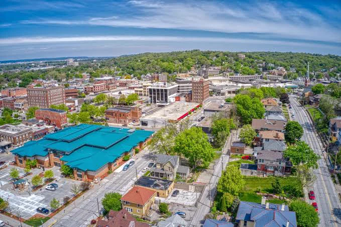 Registered Nurse - Stepdown healthcare job in Council Bluffs, iowa