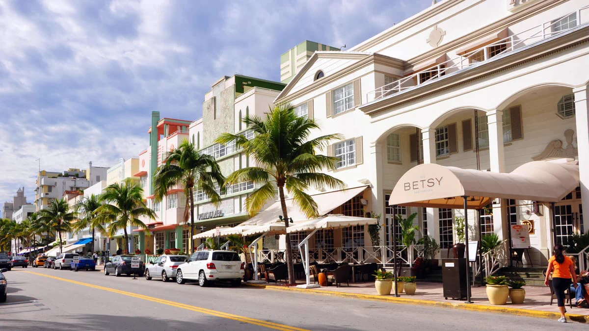 Physical Therapist healthcare job in Hialeah, florida